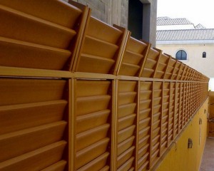 سواتر حديدية